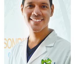 Dr. Alejandro Amaíz Flores,