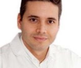 Dr. Juan Luis Giraldo, Fertility Specialist