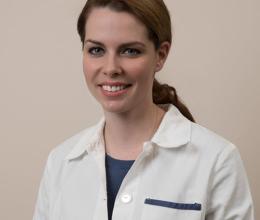 Dr. Katalin Csurgay, Oral surgery, Implantology